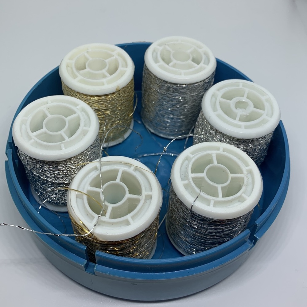 💙3 for 15 $ Lot of Sewing Thread Spools -7 items VTG